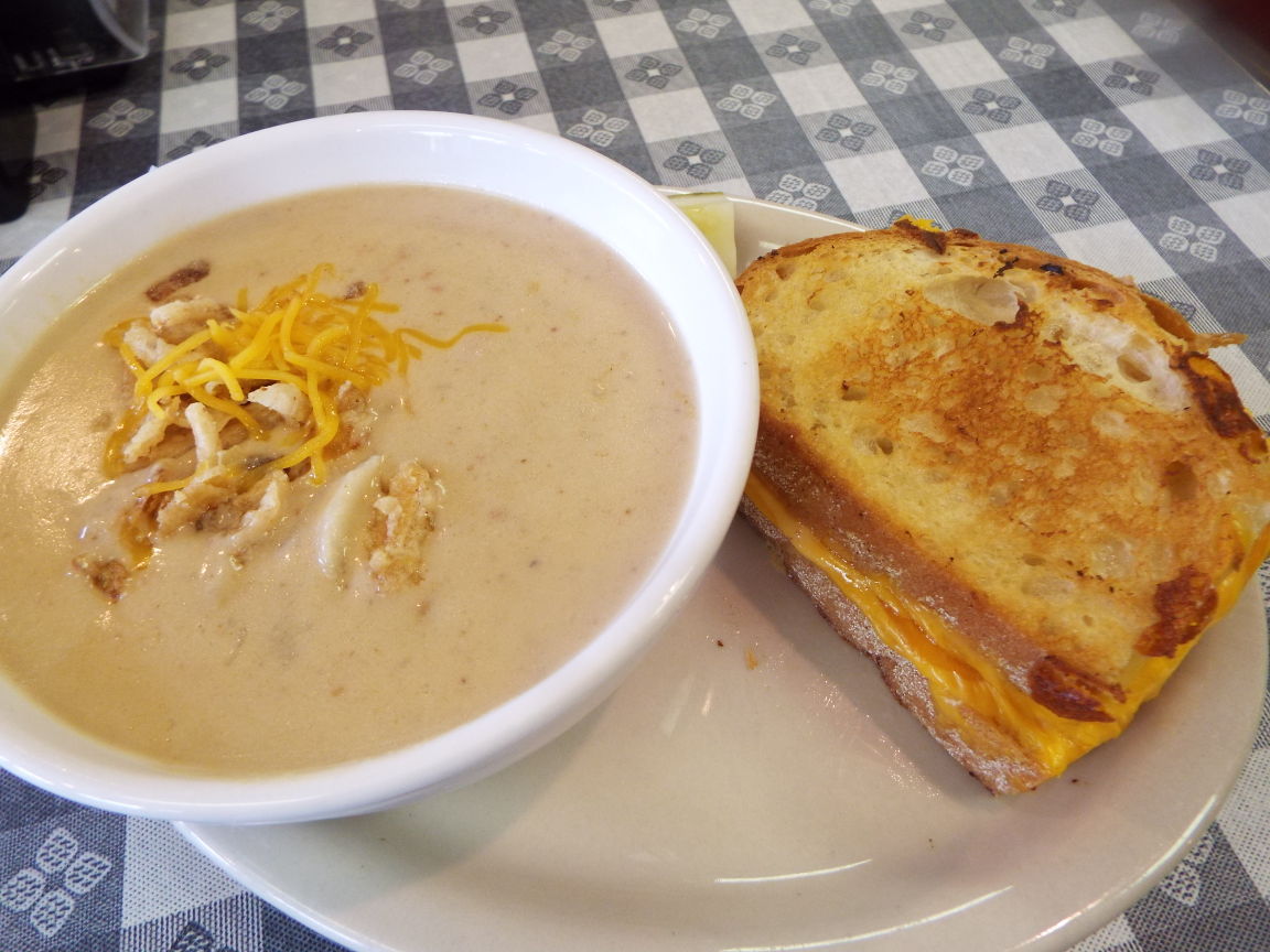 Foodie's Marketcafe